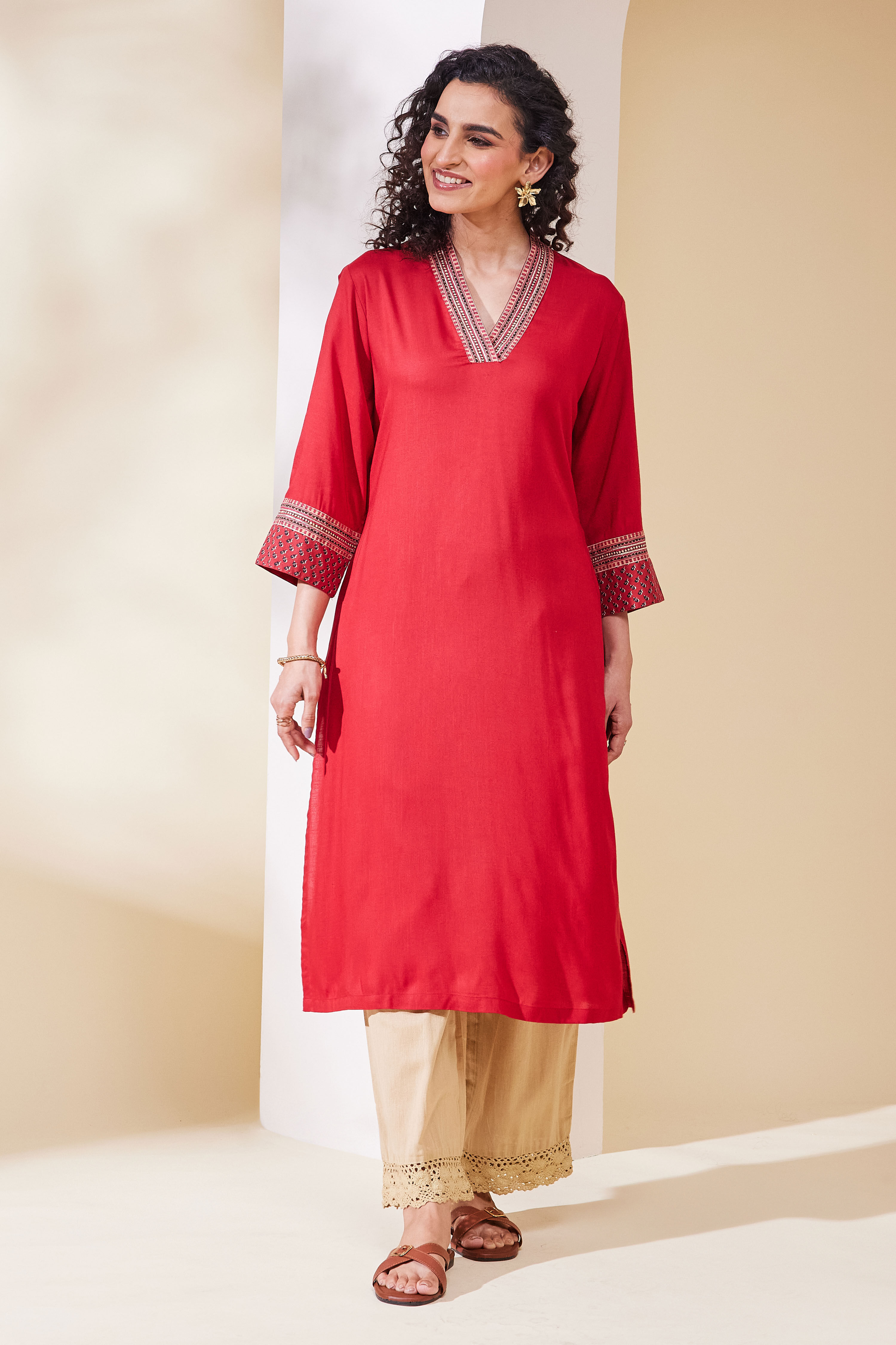 Red Viscose Rayon Straight Kurta image number 5