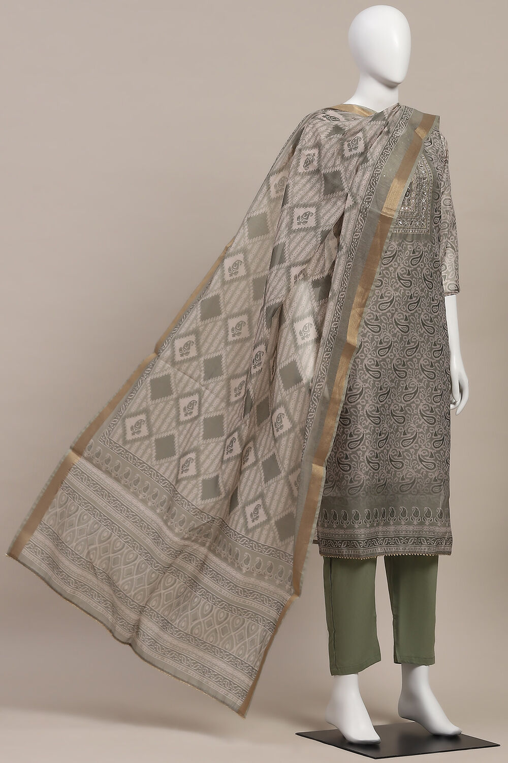 Light Green Chanderi Digital Print Unstitched Suit Set image number 4