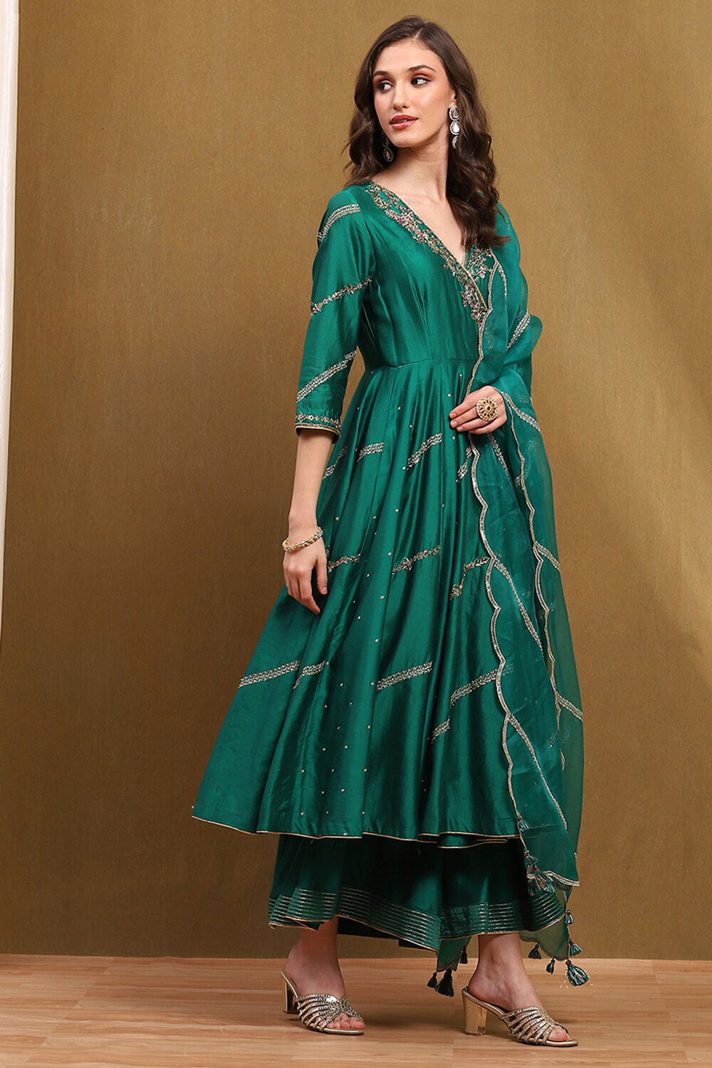 Green Embroidered Angrakha Festive Anarkali Suit Set image number 5