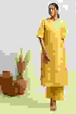 Yellow Jacquard Floral Yarn-Dyed Straight Kurta Set image number 0