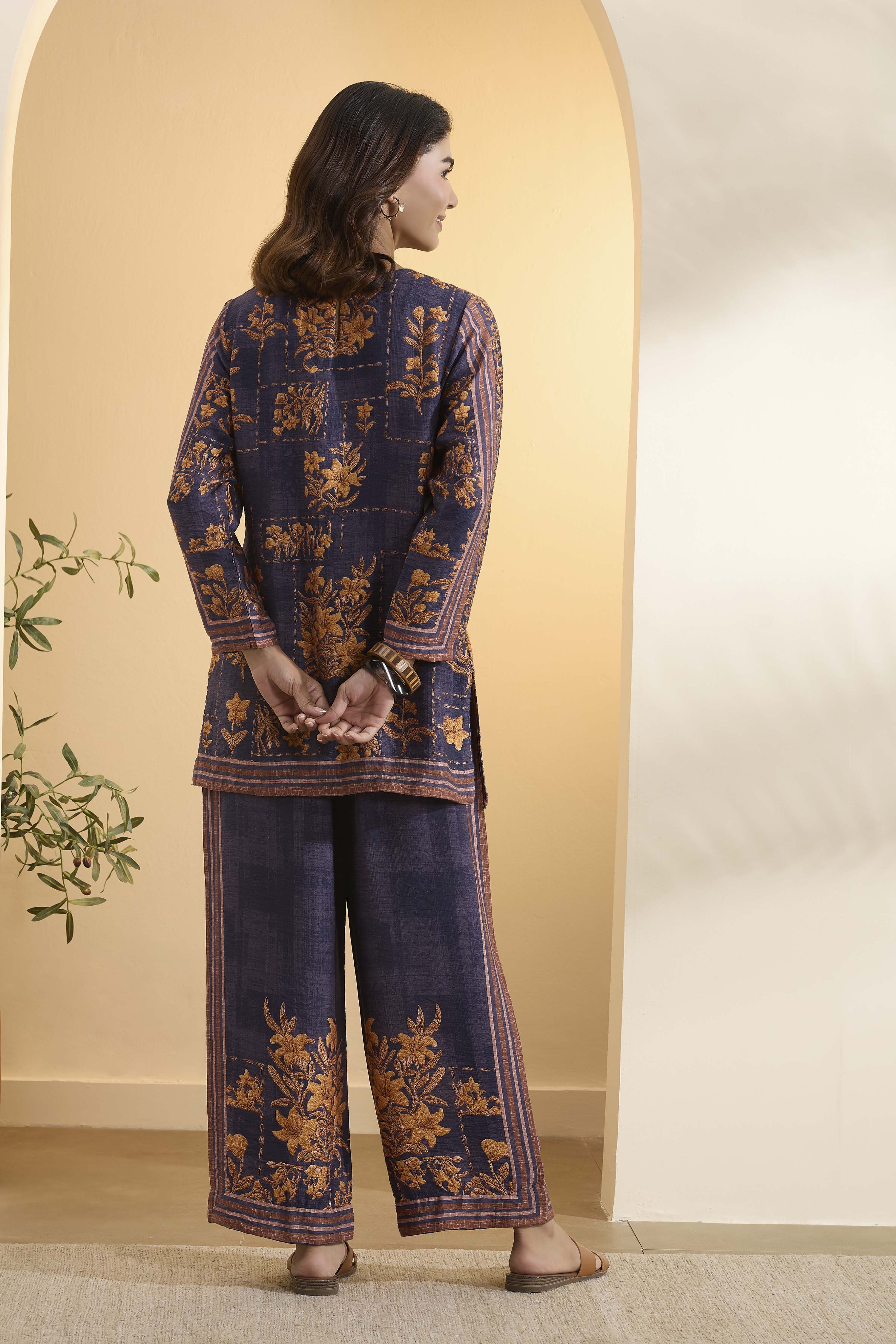 Violet Nylon Viscose Printed C-ord Set image number 4