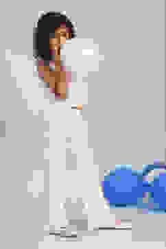 White Cotton Schiffli Crop Top & Pants Set image number 5