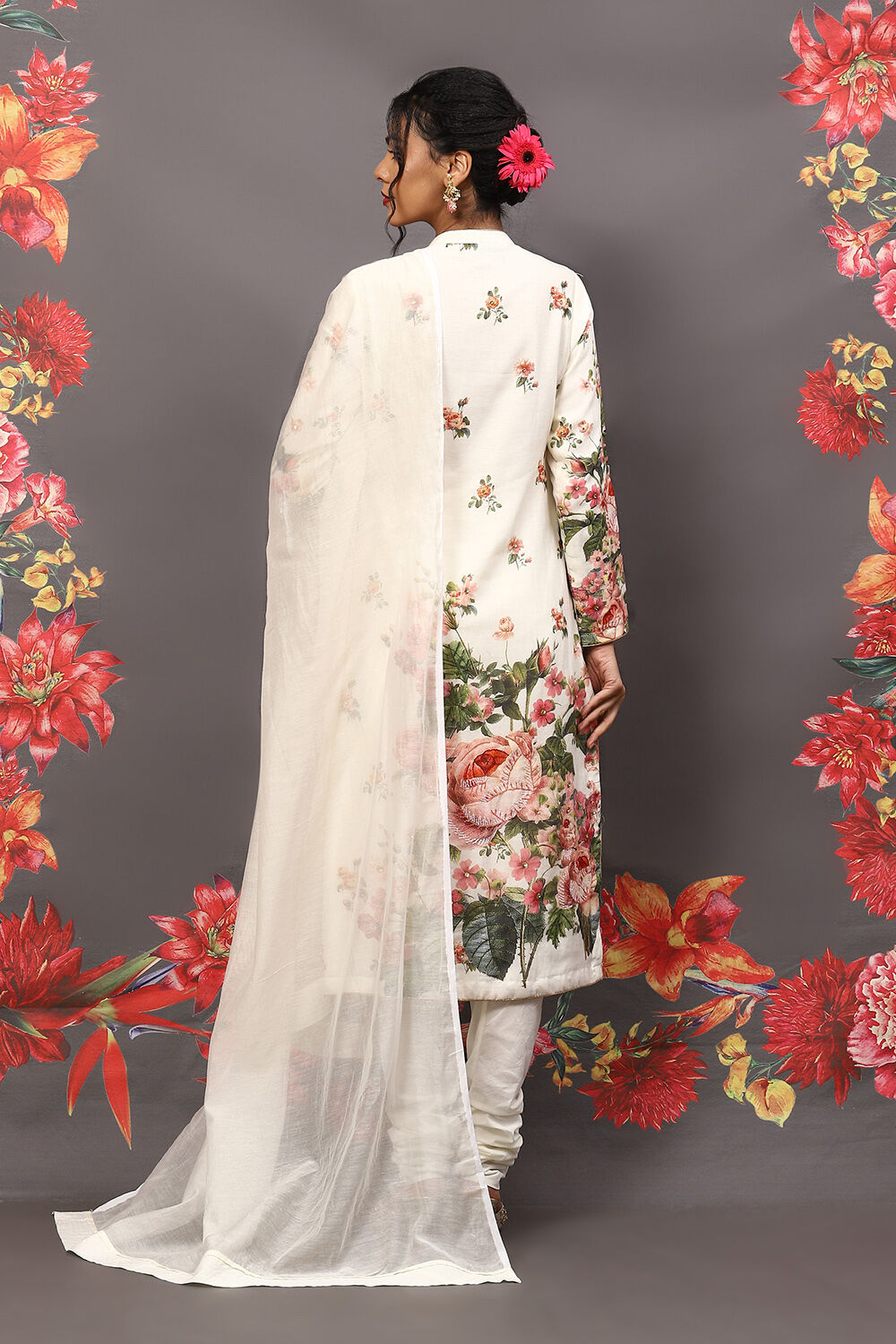 Cream Cotton Blend Straight Kurta Suit Set image number 4
