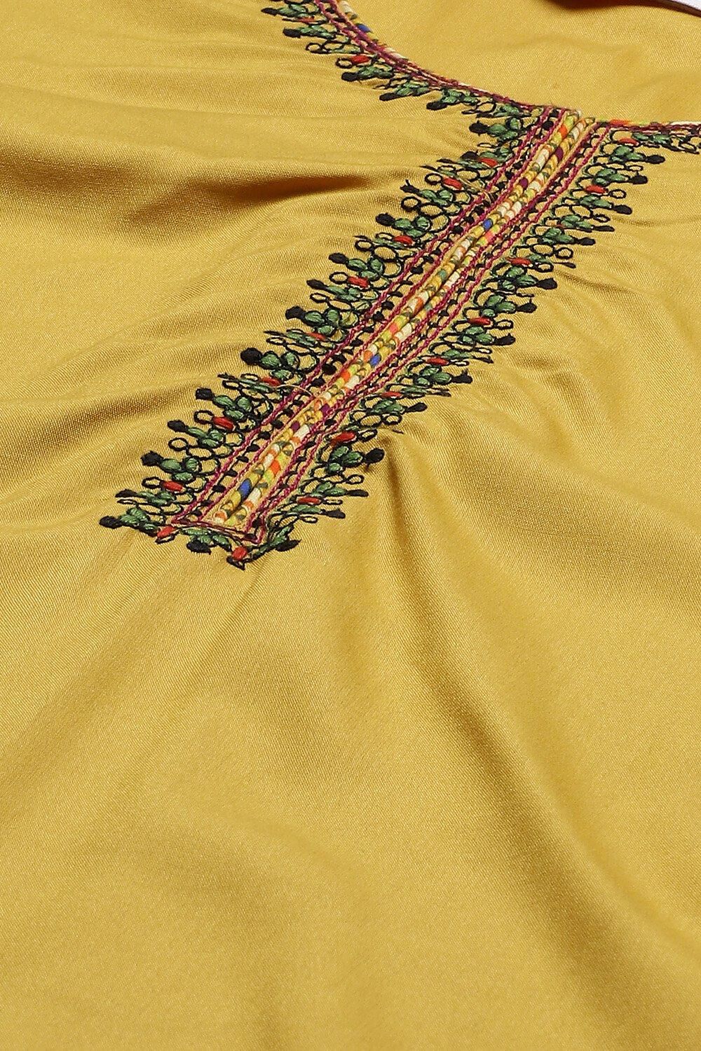 Yellow Solid LIVA Straight Kurta Regular Pant Suit Set image number 1