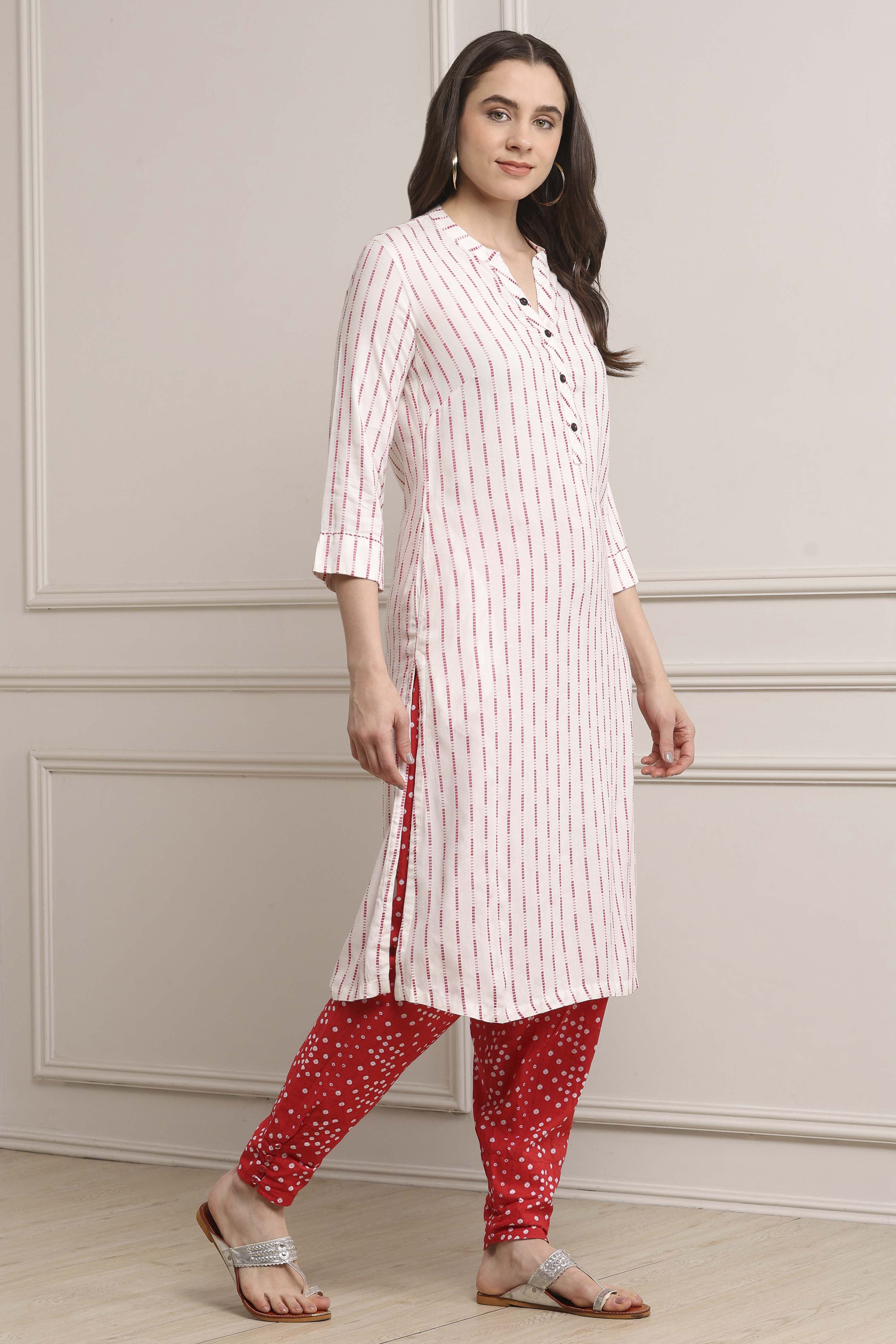 Off White Pink Viscose Rayon Straight Kurta Pants Set image number 5