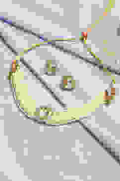 White Alloy Necklace Set image number 0