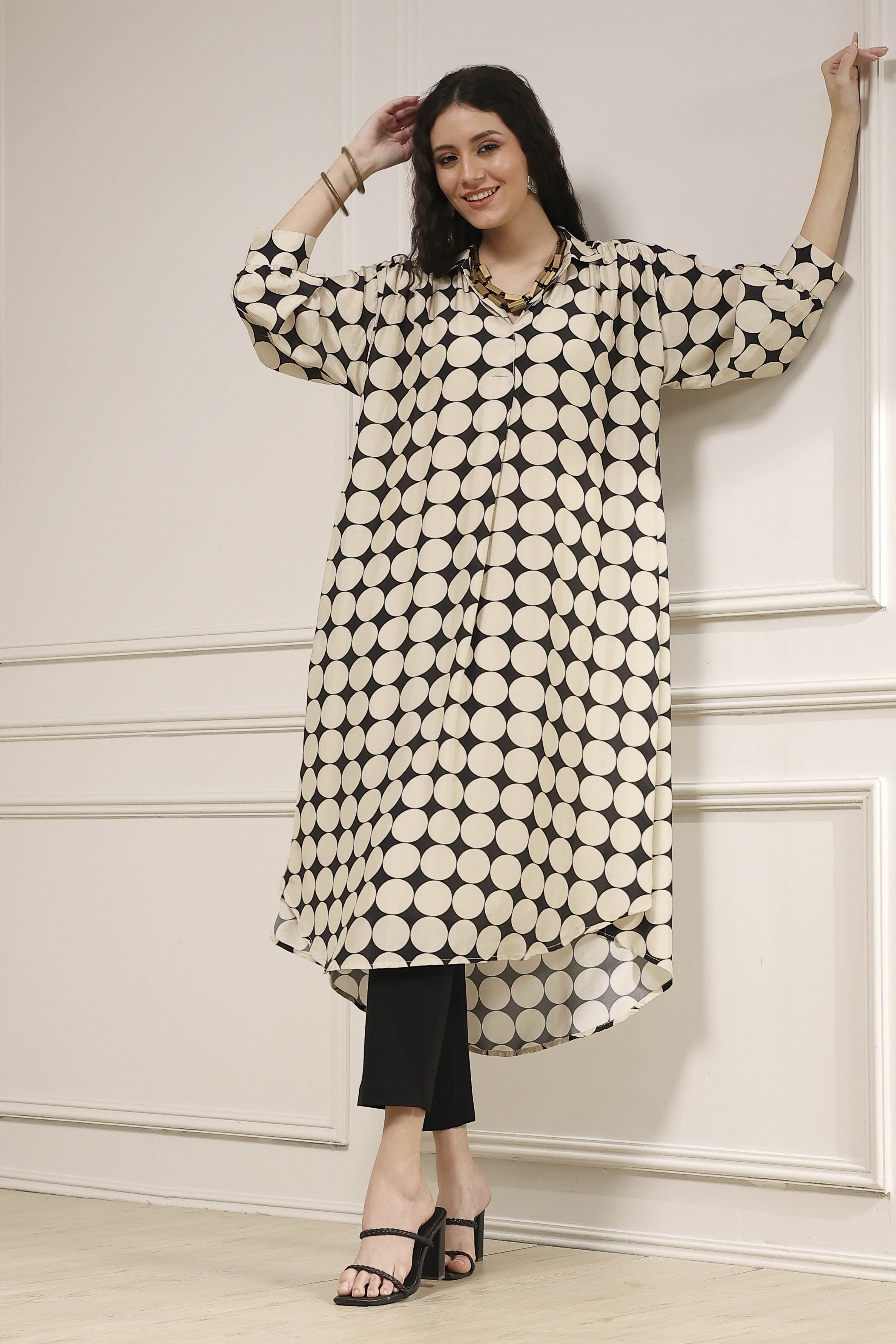 Ivory Printed A-Line Kurta image number 0