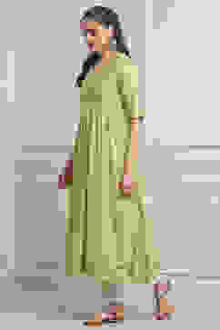 Green Viscose Rayon Flared Kurta Pants Set image number 3