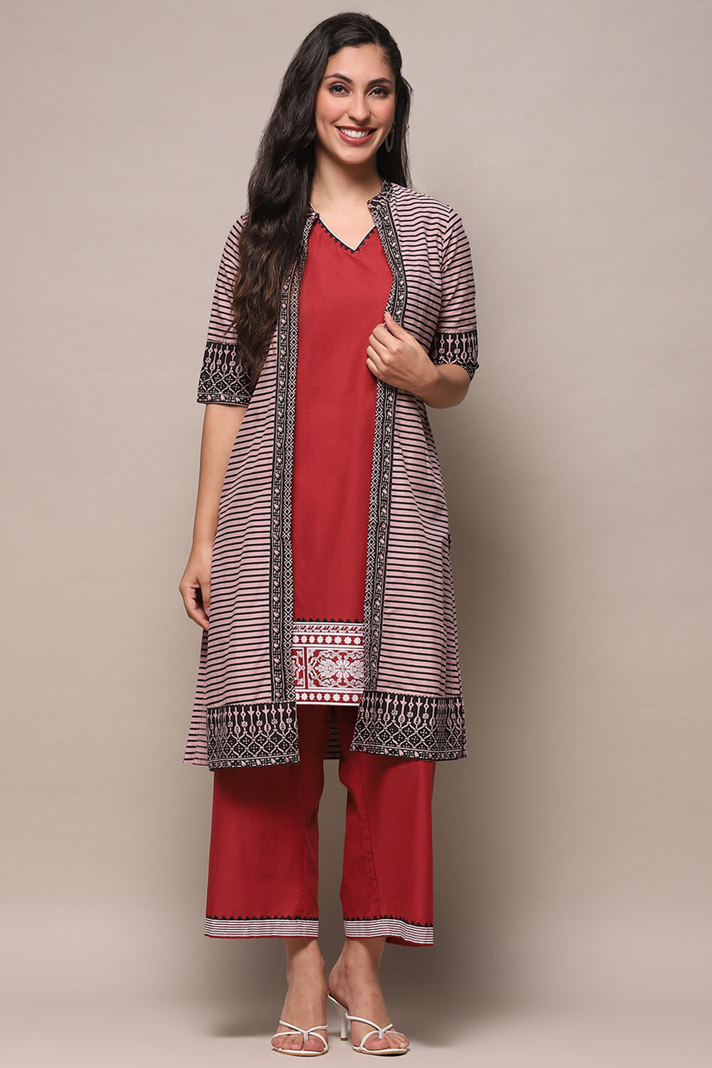 Maroon Cotton Printed Kurta & Palazzo Suit Set image number 7