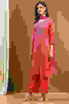 Pink Printed Festive Straight Suit Set image number 3