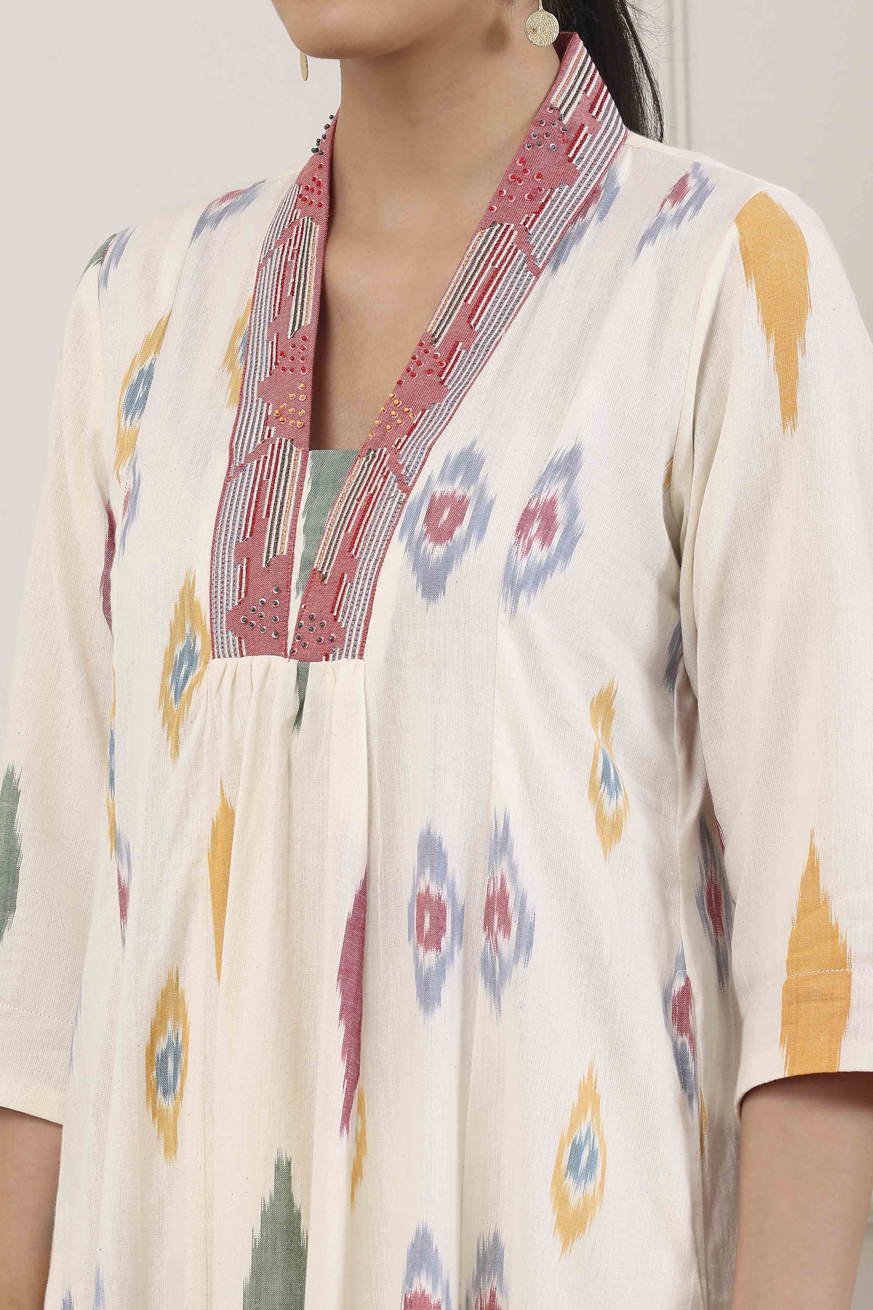 Off White Cotton Geometric Printed A-Line Kurta image number 1