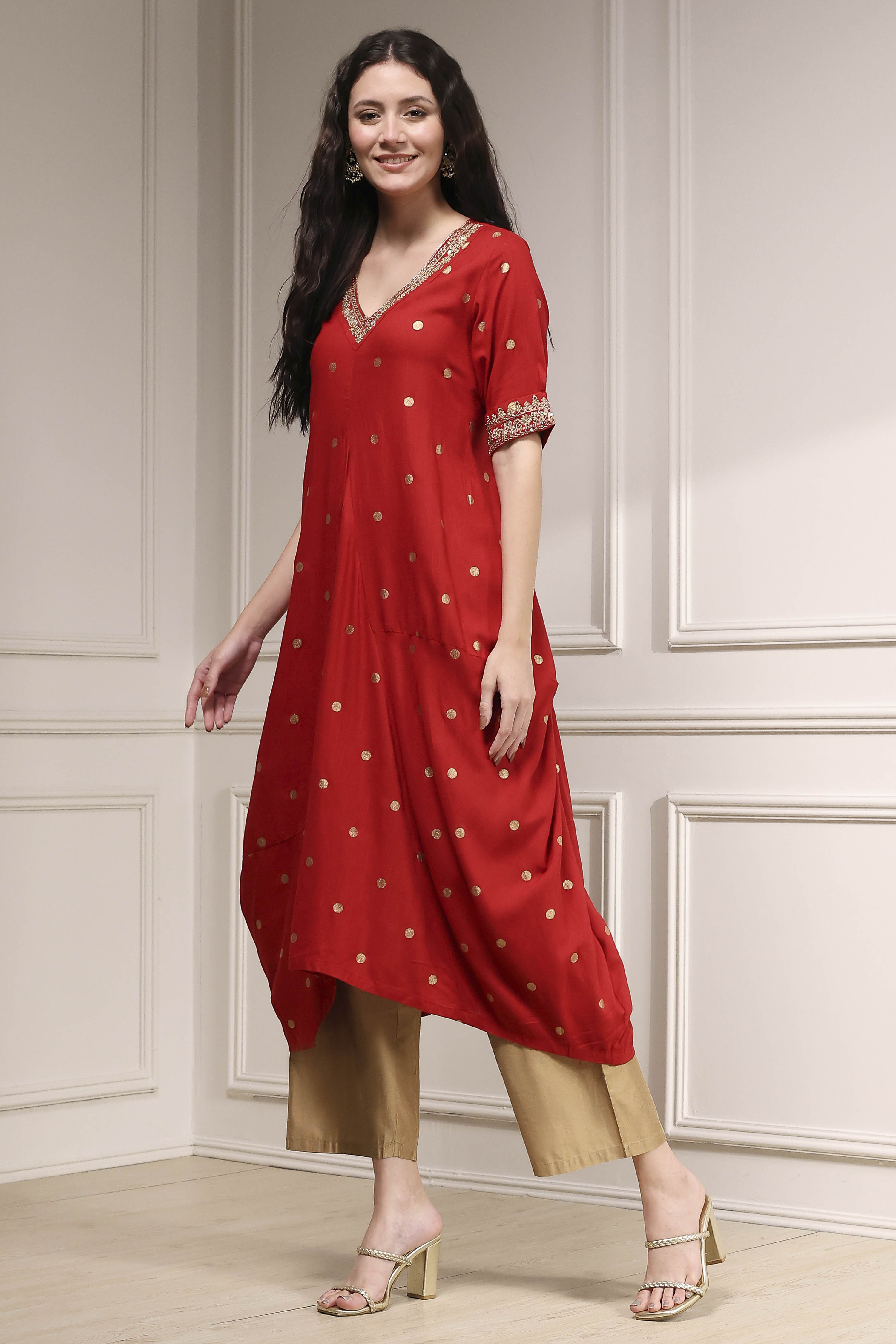 Red Printed Asymmetric A-Line Kurta image number 2
