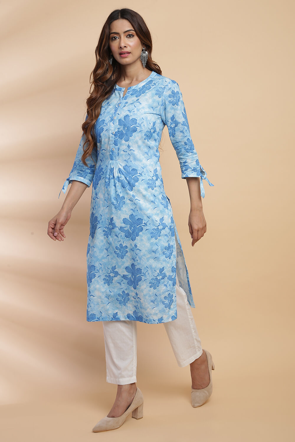 Blue Cotton Straight Kurta Pant Suit Set image number 3