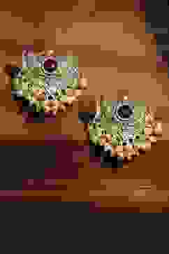 Dark Pink Brass Studs image number 0