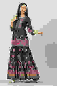 Black Cotton Flared Fusion Printed Dress image number 3