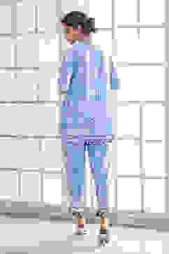 Blue Rayon Geometric Printed Straight Kurta Set image number 4