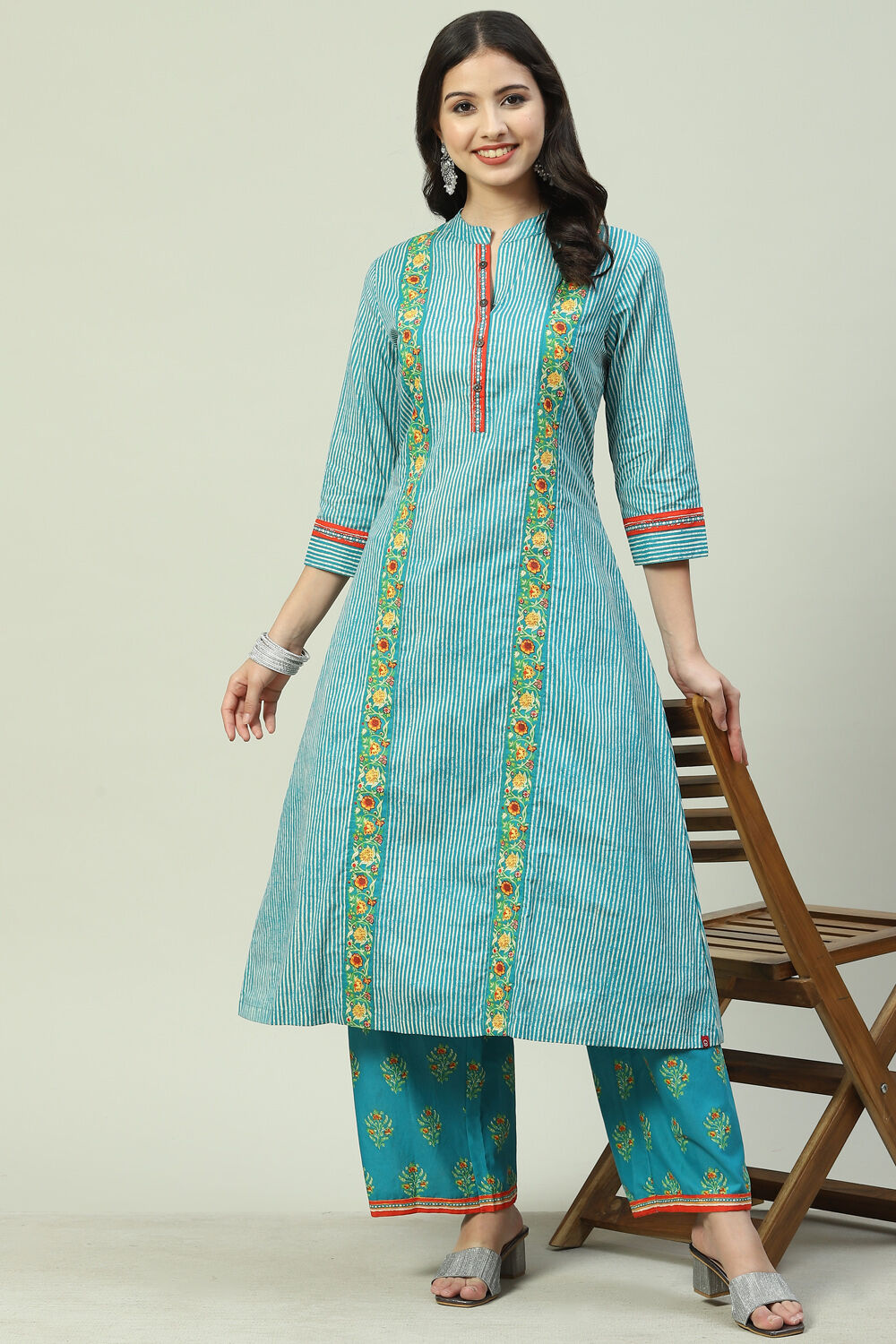 Teal Printed Cotton A-Line Kurta Palazzo Suit Set image number 5