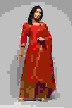 Red Viscose Straight Printed Kurta Capri Suit Set image number 6