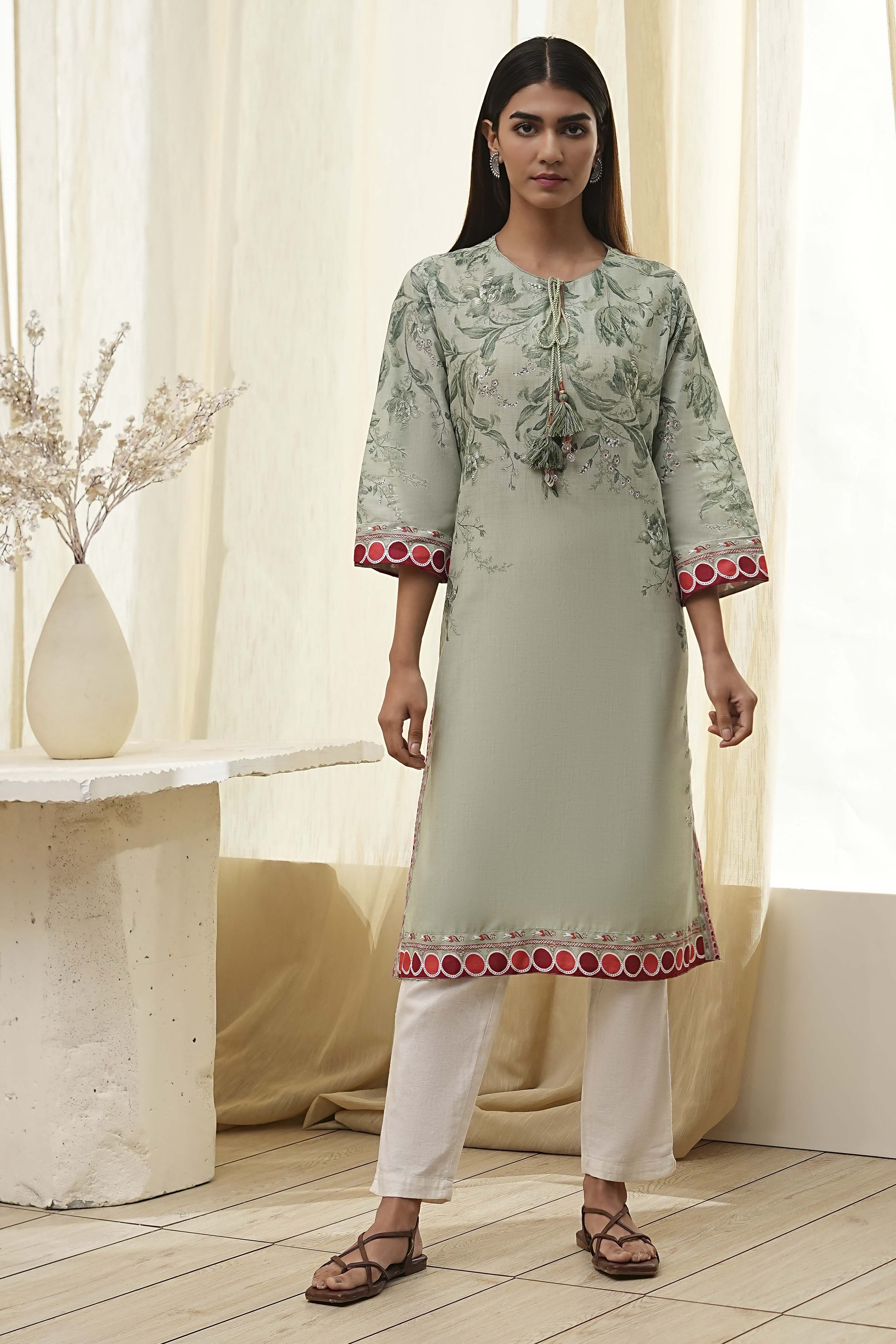 Beige and Blue Cotton Floral Straight Kurta image number 5