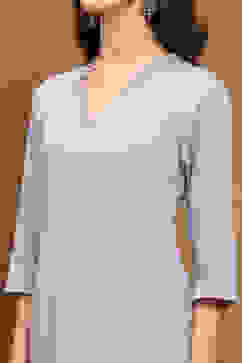 Lilac Cotton Blend Solid Regular Fit Straight Kurta image number 1