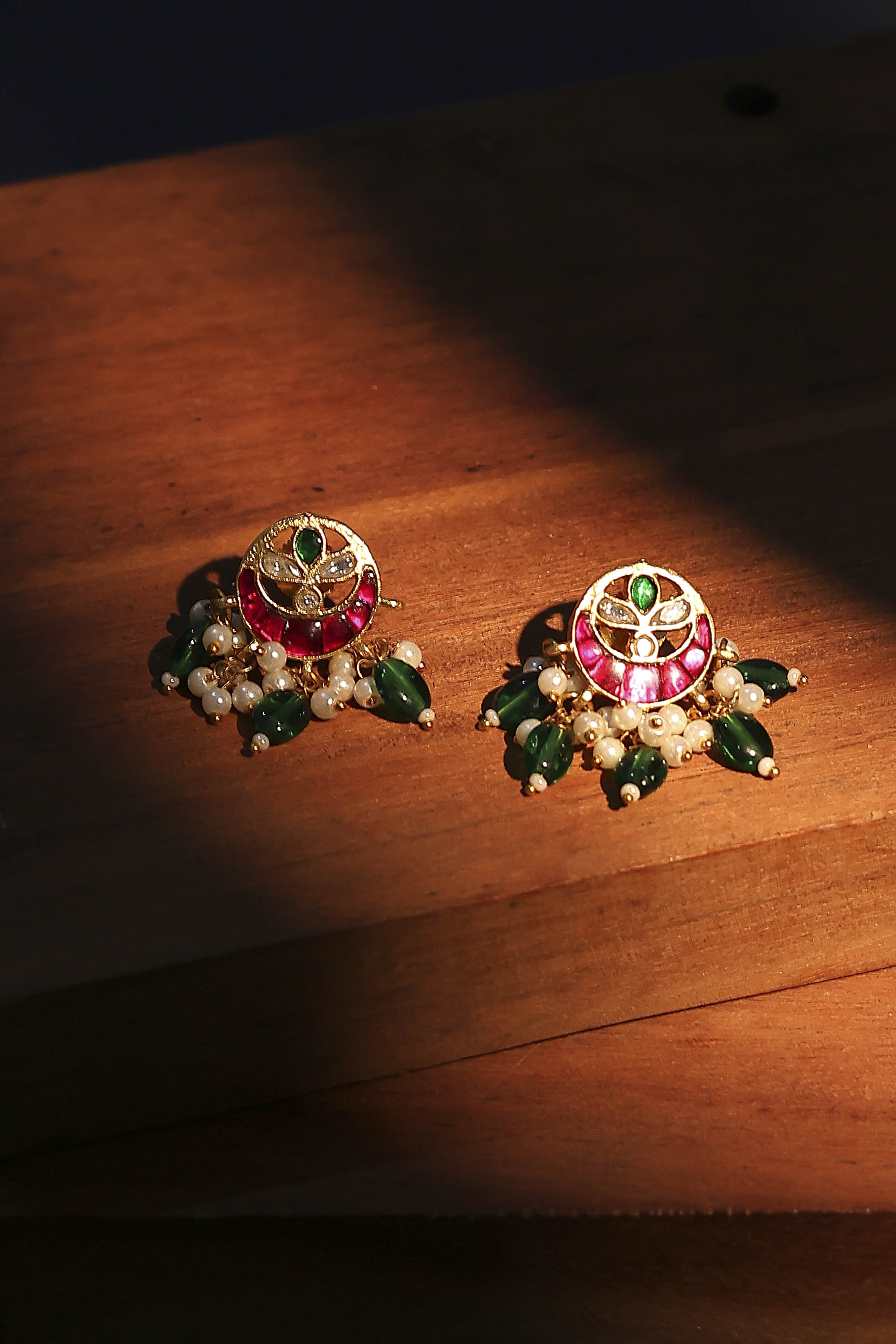 Multicolor Brass Studs image number 0