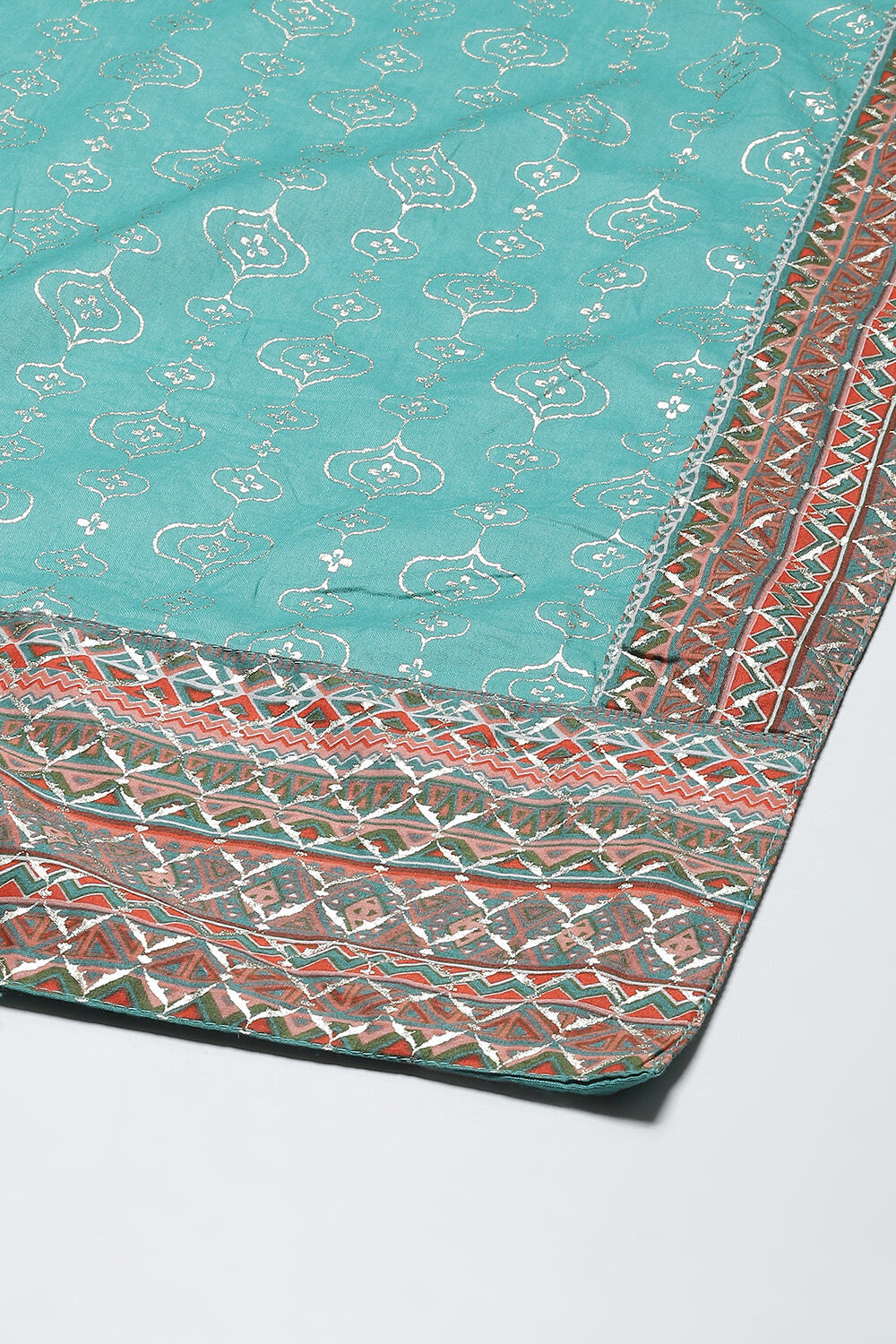 Black Cotton Straight Kurta Slim Pant Suit Set image number 3