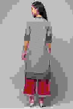 Maroon Cotton Printed Kurta & Palazzo Suit Set image number 5