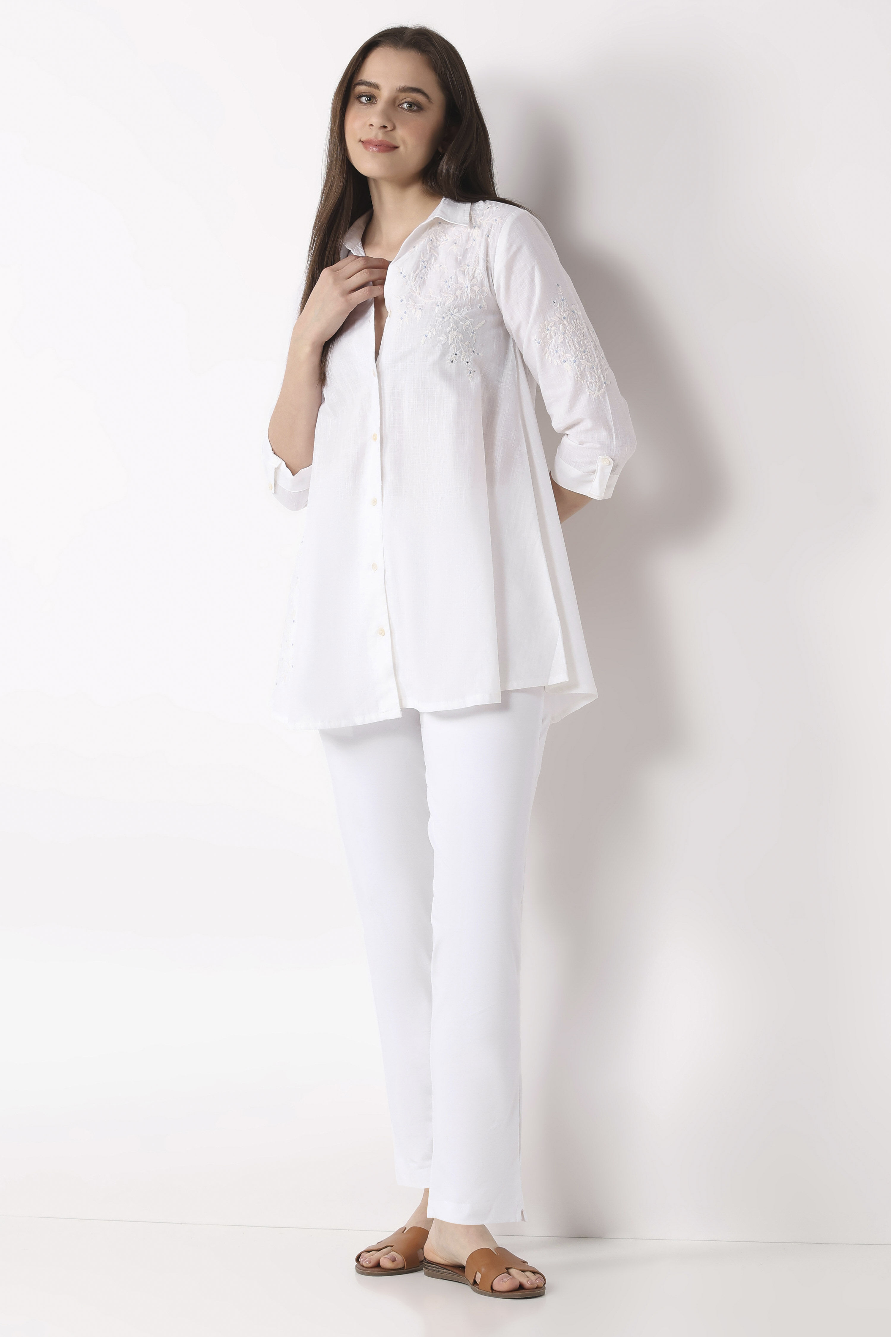 White Cotton Lycra Fitted Pants image number 0