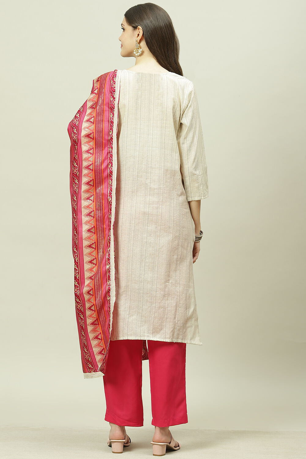 Fuchsia Cotton Digital Print Unstitched Suit Set image number 4
