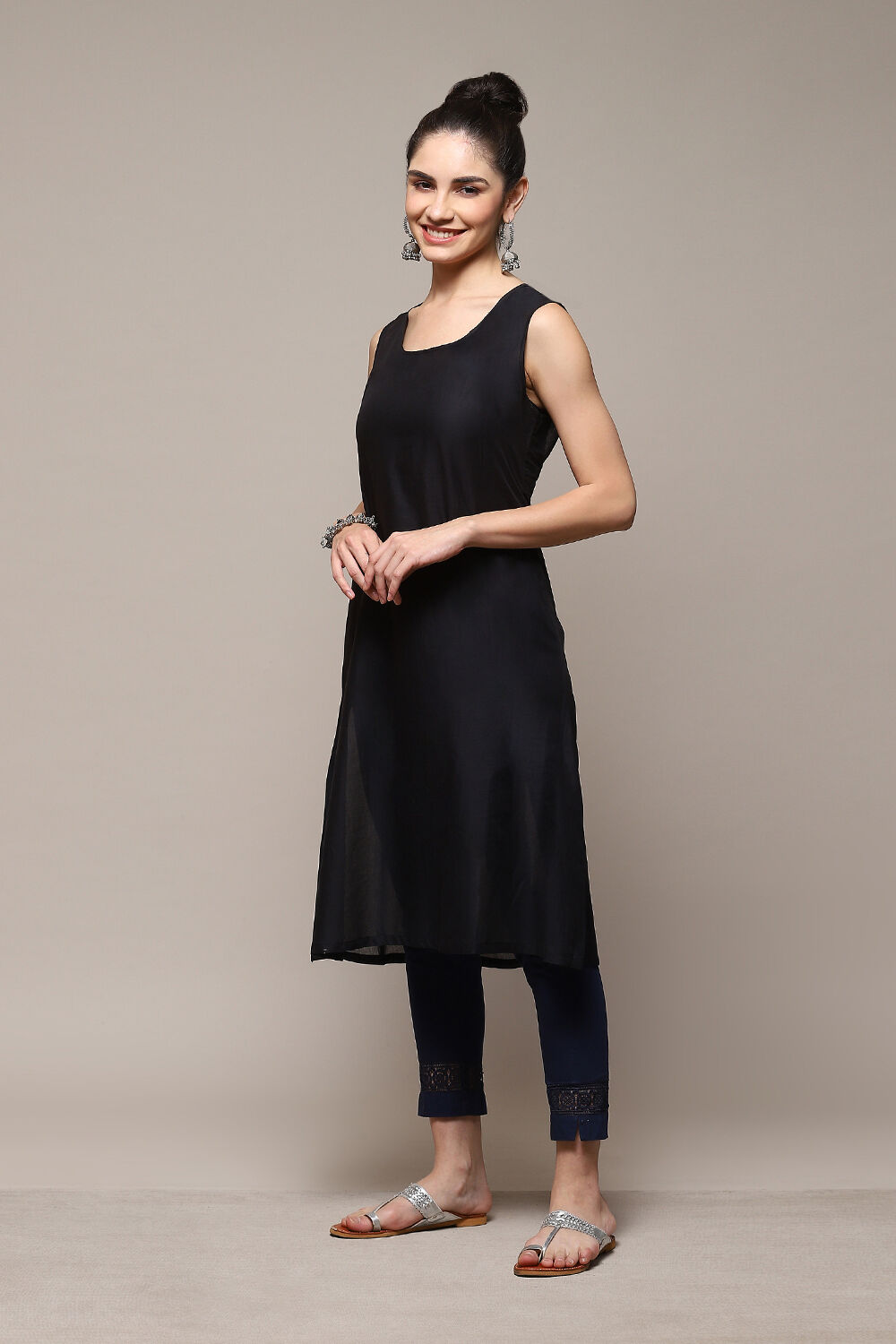 Peach & Blue Polyester Straight Printed Kurta image number 2