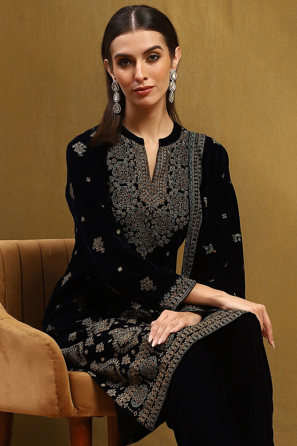 Navy Polyester Straight Suit Set image number 7