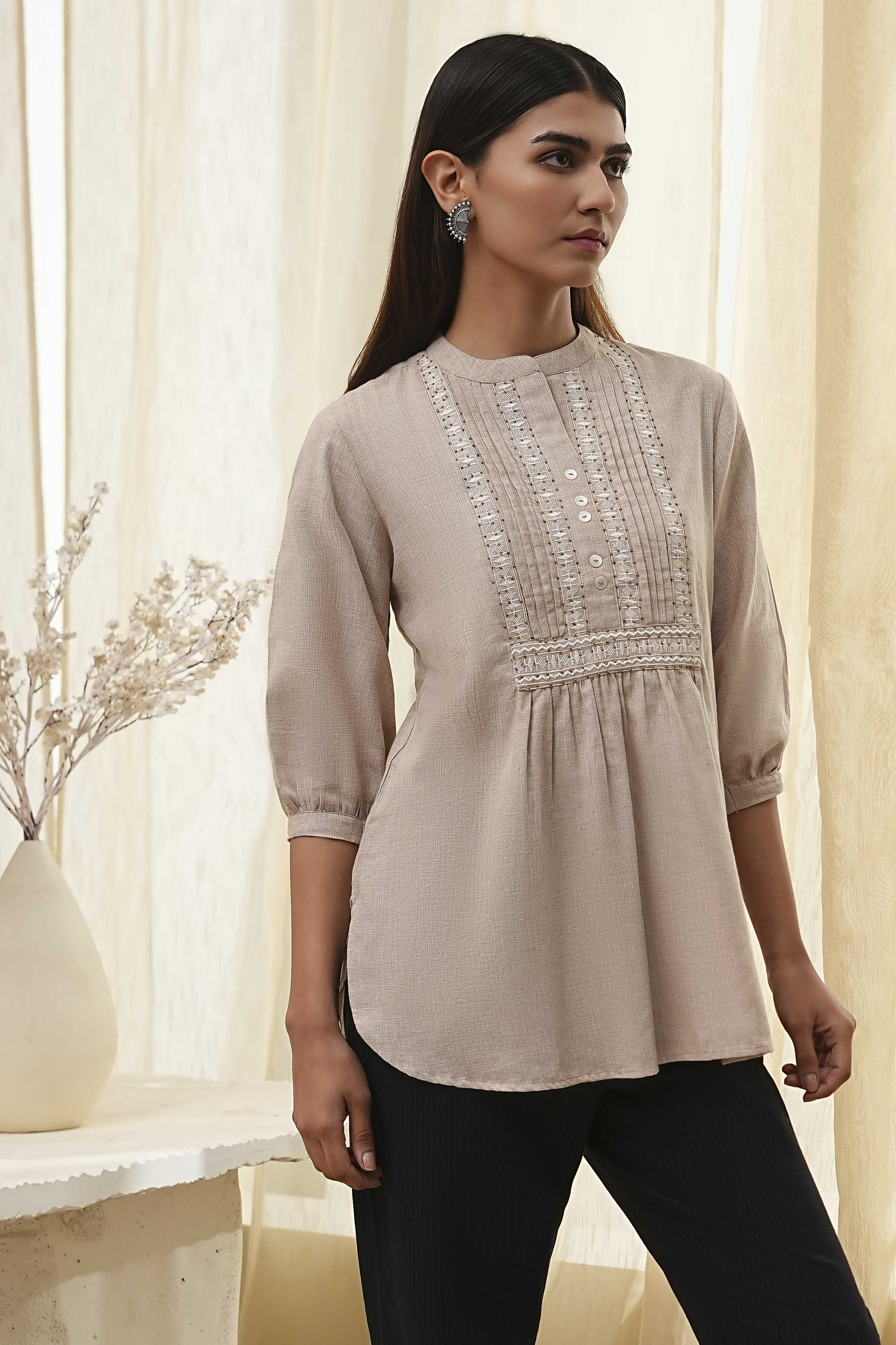 Black Cotton Yarn-Dyed Short Straight Kurta image number 4