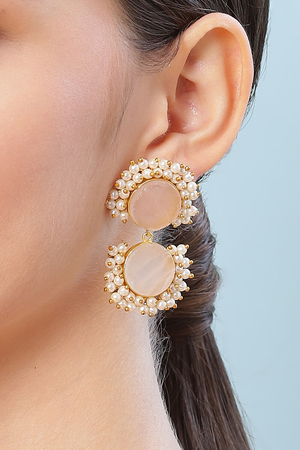 Off White Earrings image number 1