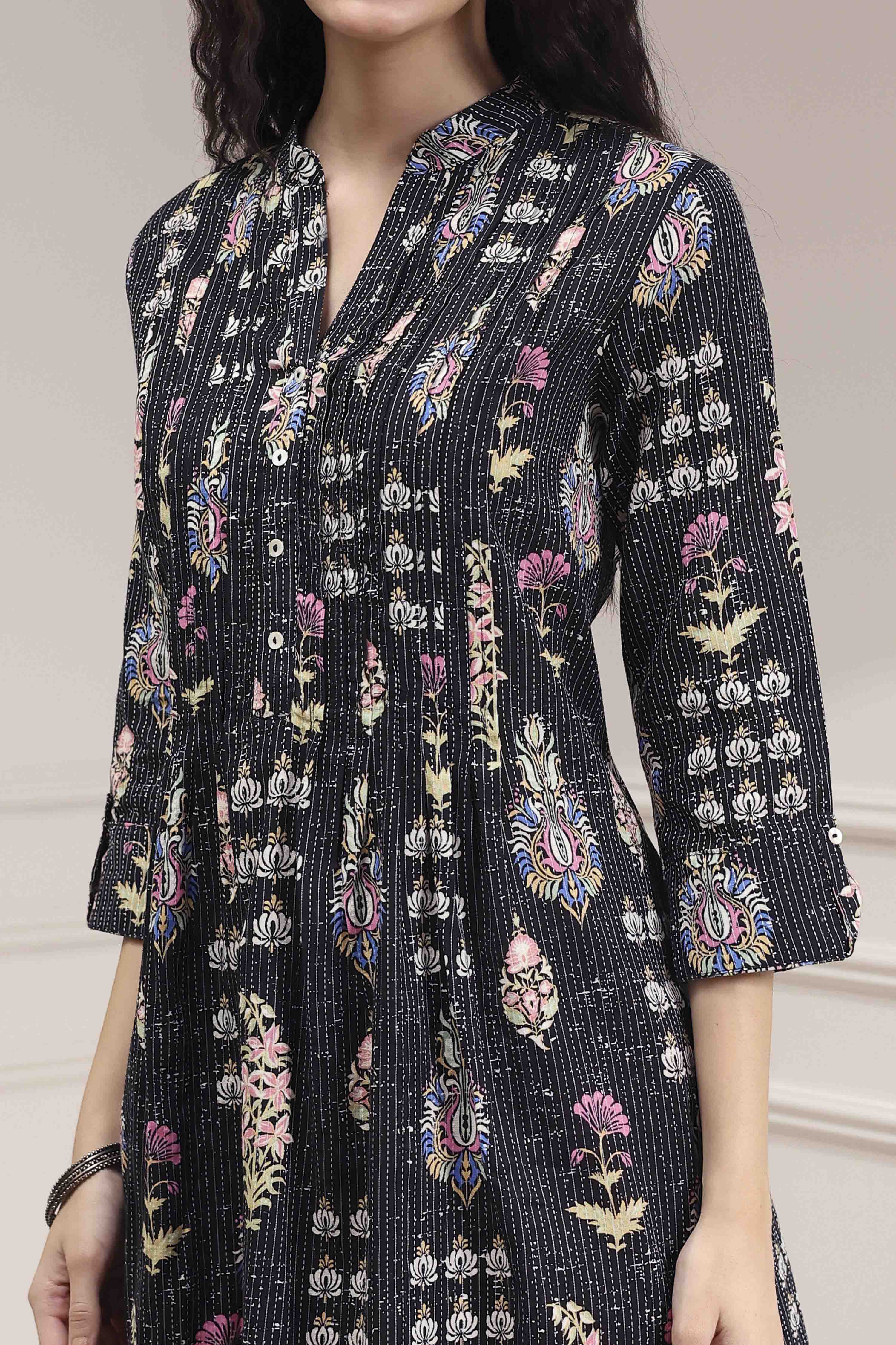 Black Cotton Printed A-Line Kurta image number 1