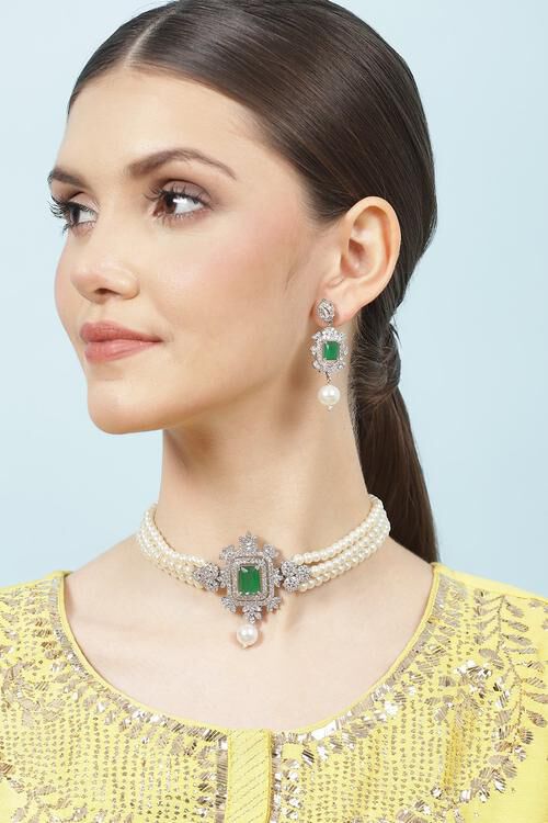 Green Alloy Necklace Set image number 3