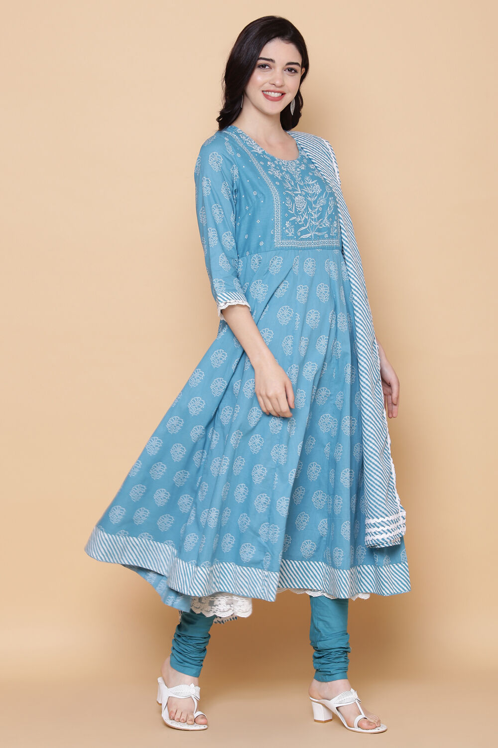 Coral Cotton Anarkali Kurta Churidar Suit Set image number 3