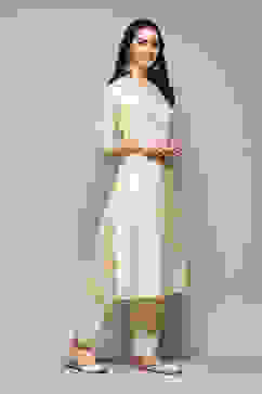 Off White Polyester Straight Printed 2 Piece Set image number 5