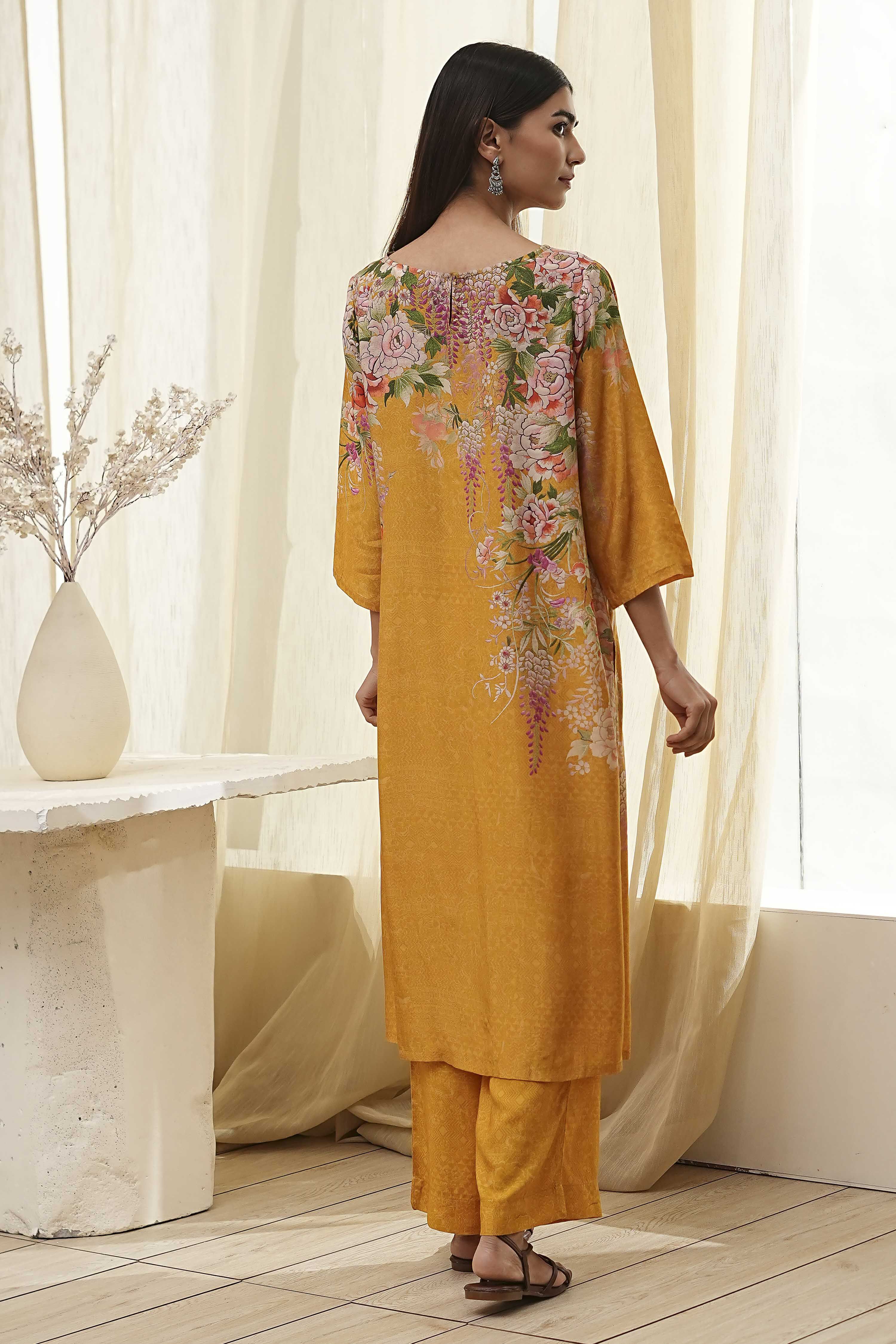 Mustard Yellow Floral Straight Kurta Set image number 4