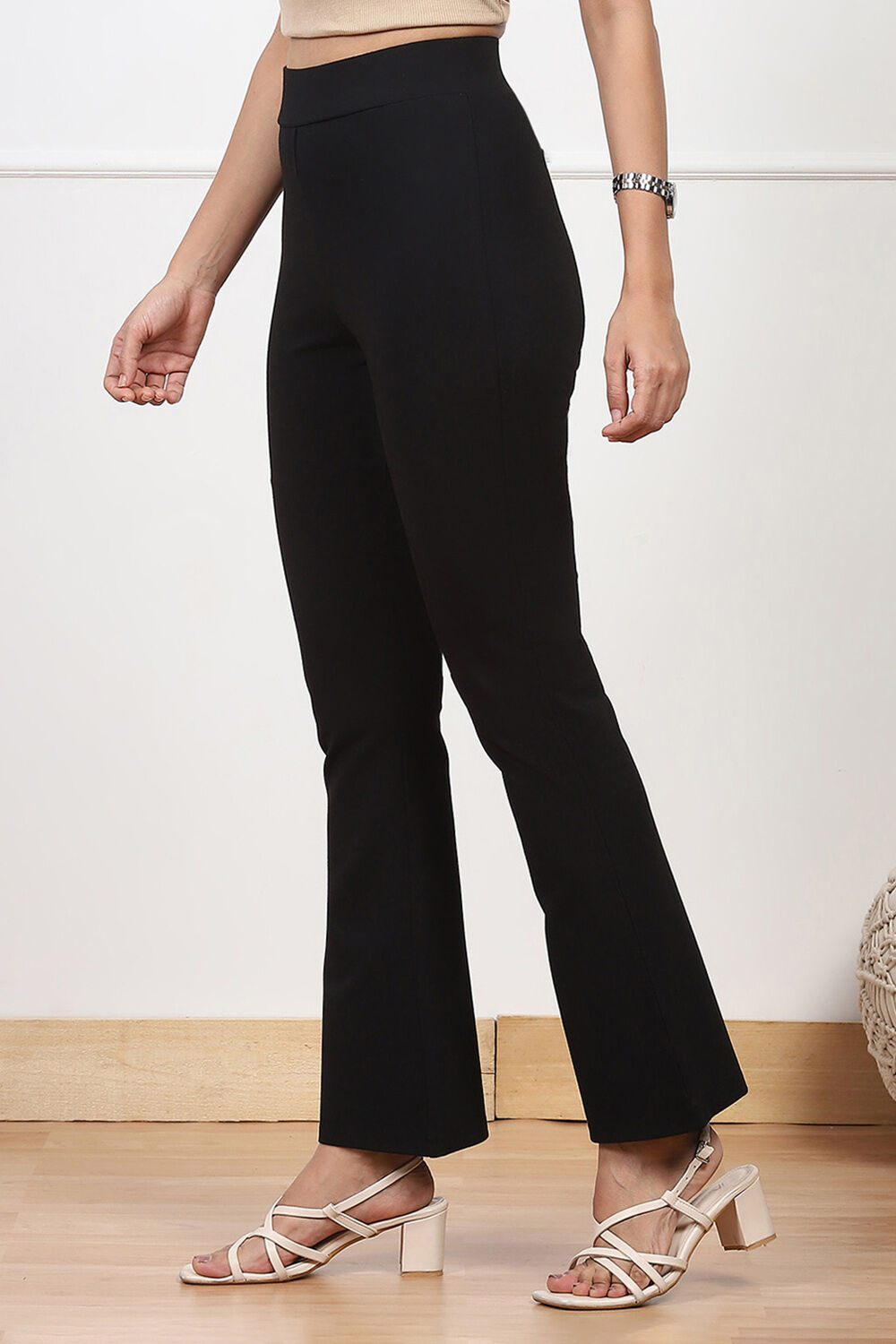 Grey Solid Stretchable Bootcut Slim Fit Pants image number 2