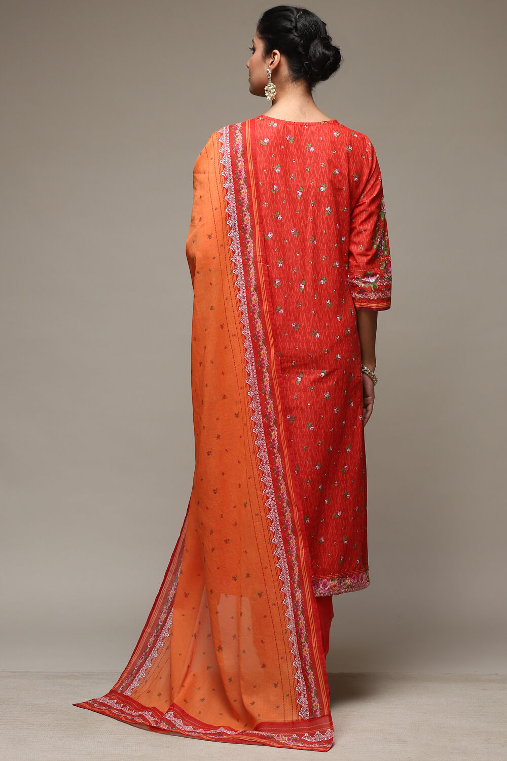 Red Cotton Kalidar Kurta Churidar Suit Set image number 4