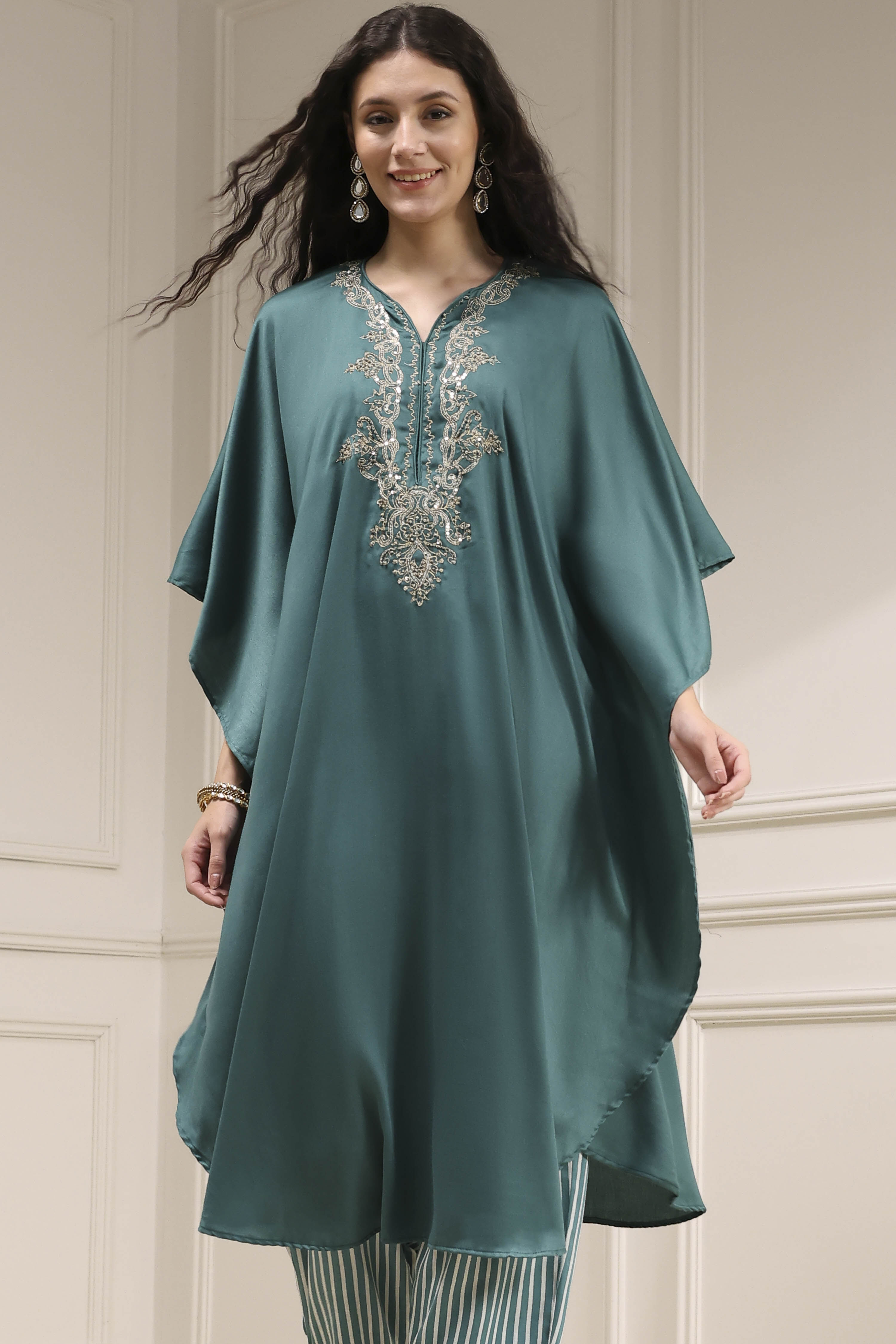 Black Modal Solid Kaftan Fusion Kurta Set image number 1