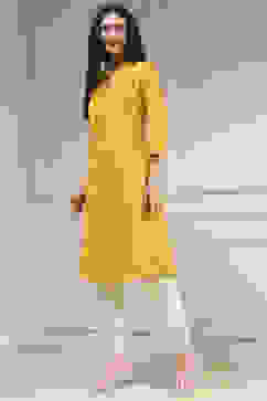 Yellow Cotton Ikat Straight Kurta image number 2