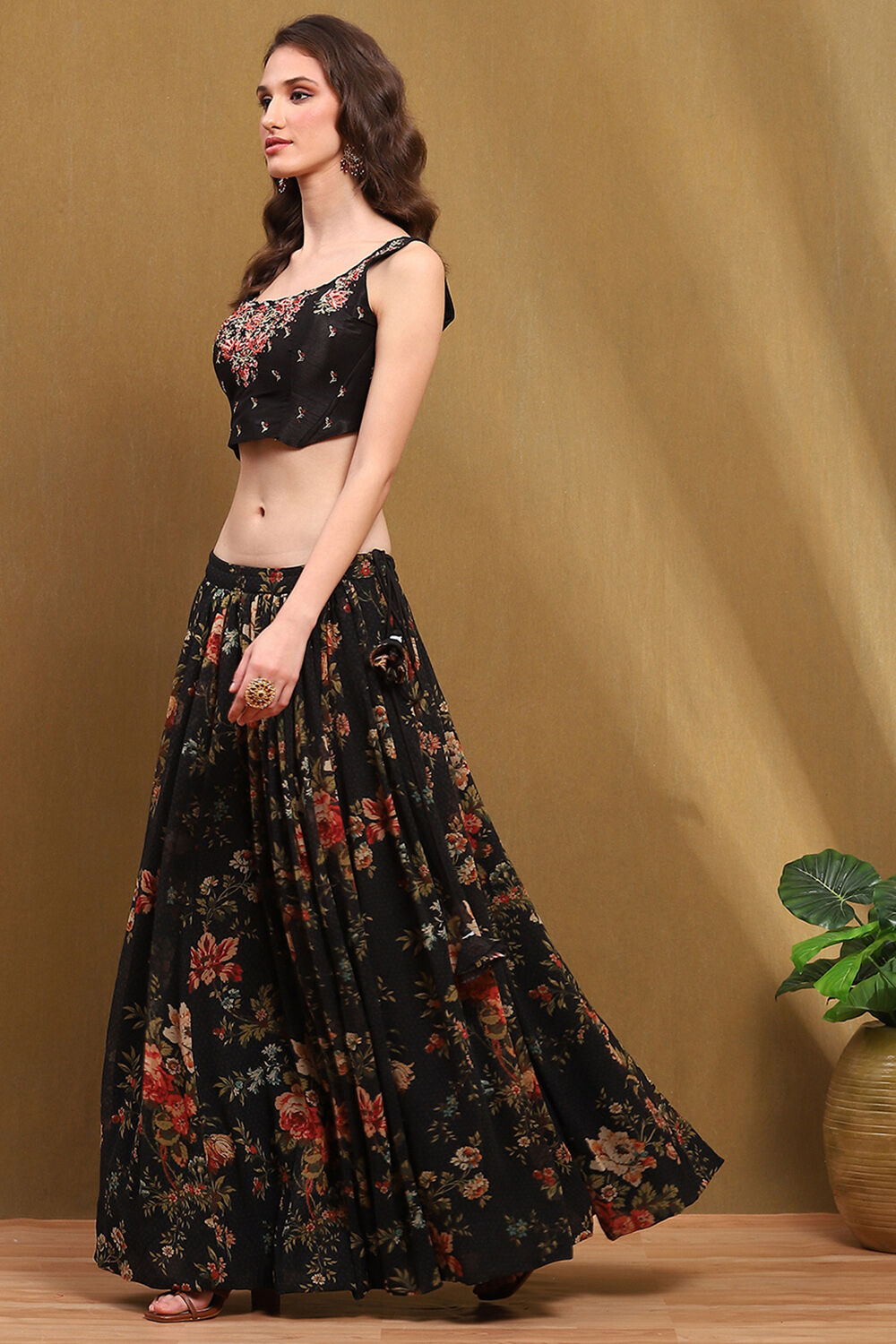 Black Georgette Floral Printed Flared Lehenga Set image number 8