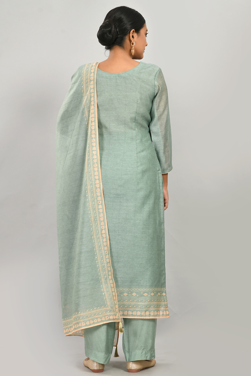 Green Cotton Blend Hand Embroidered Unstitched Suit Set image number 6