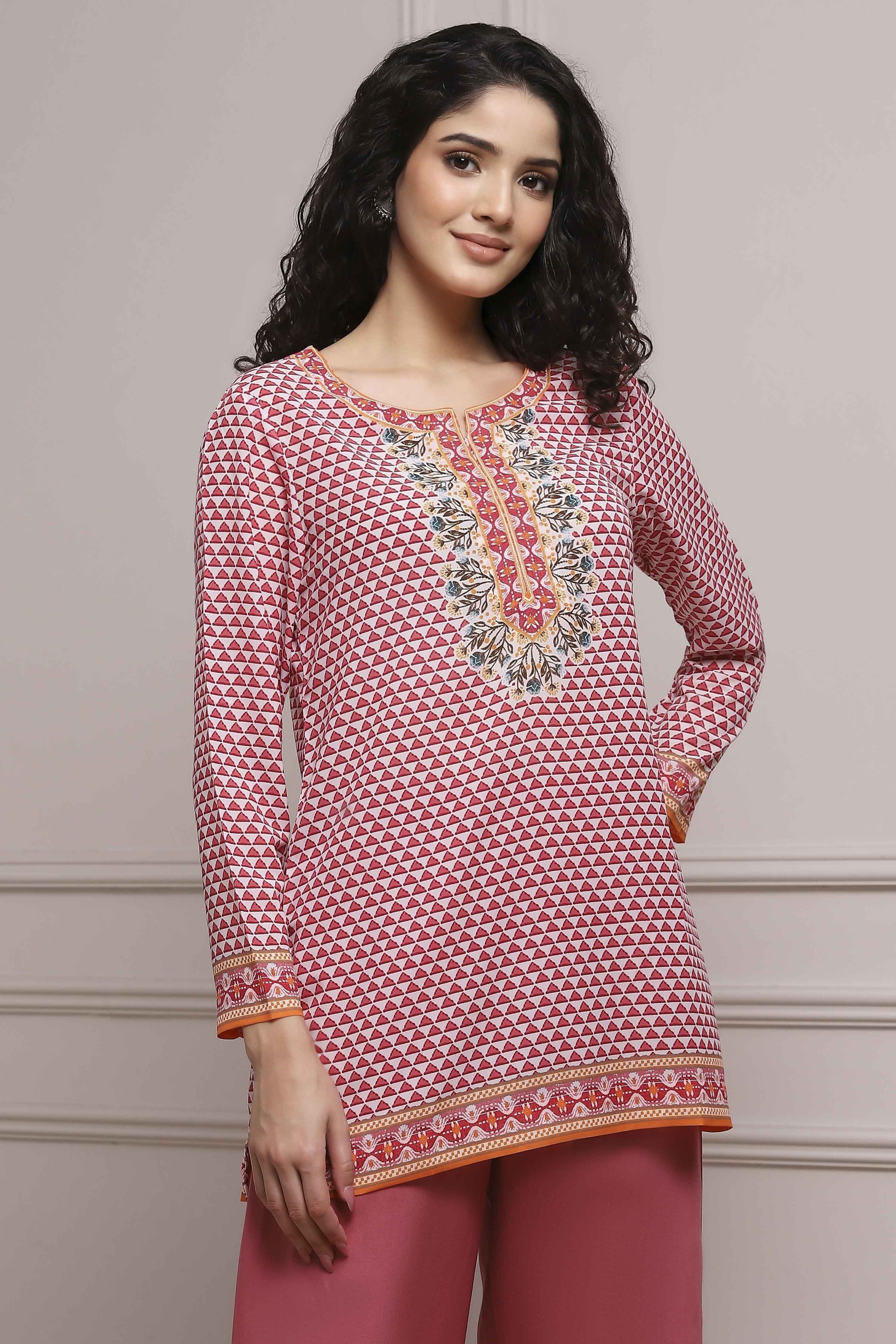 Blue Art Silk Printed Straight Short Kurta image number 4