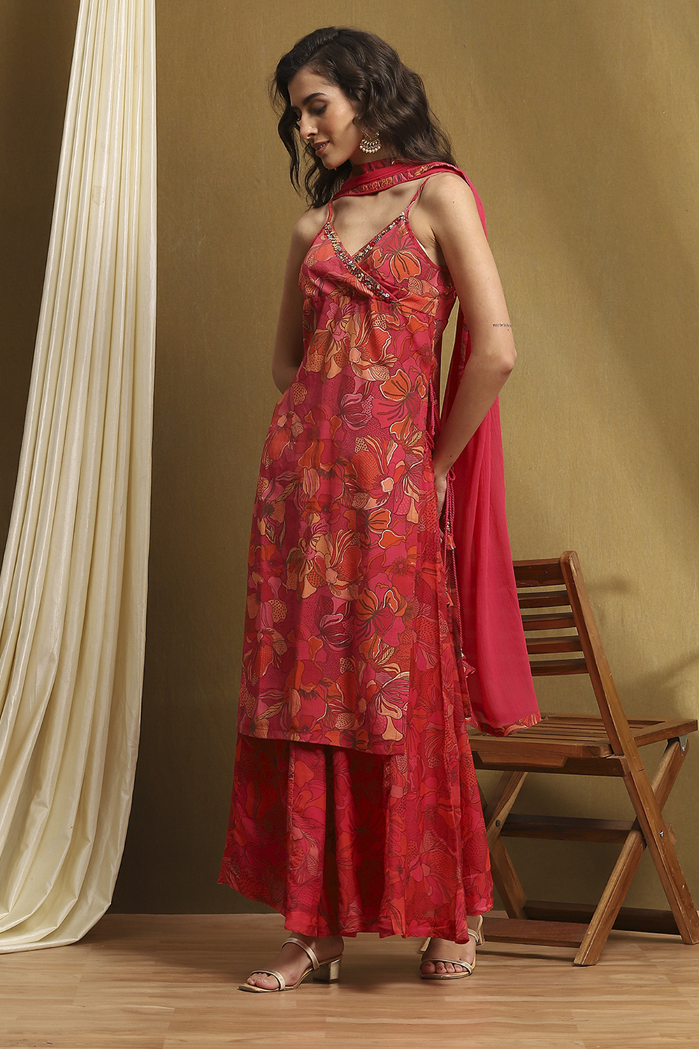 Rust Floral Printed Straight Suit Set image number 6