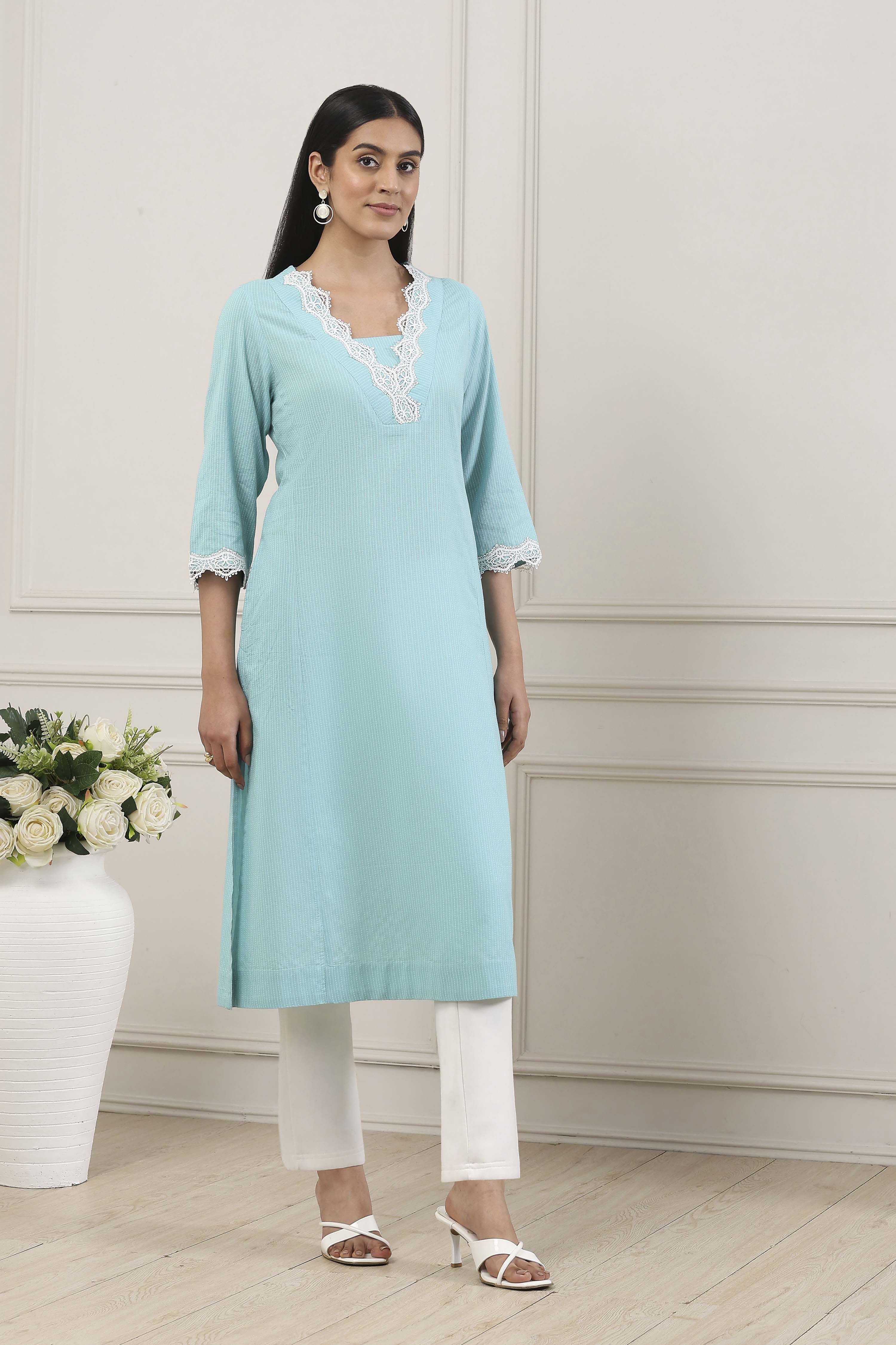 Blue Cotton Lace Trim Straight Kurta image number 4