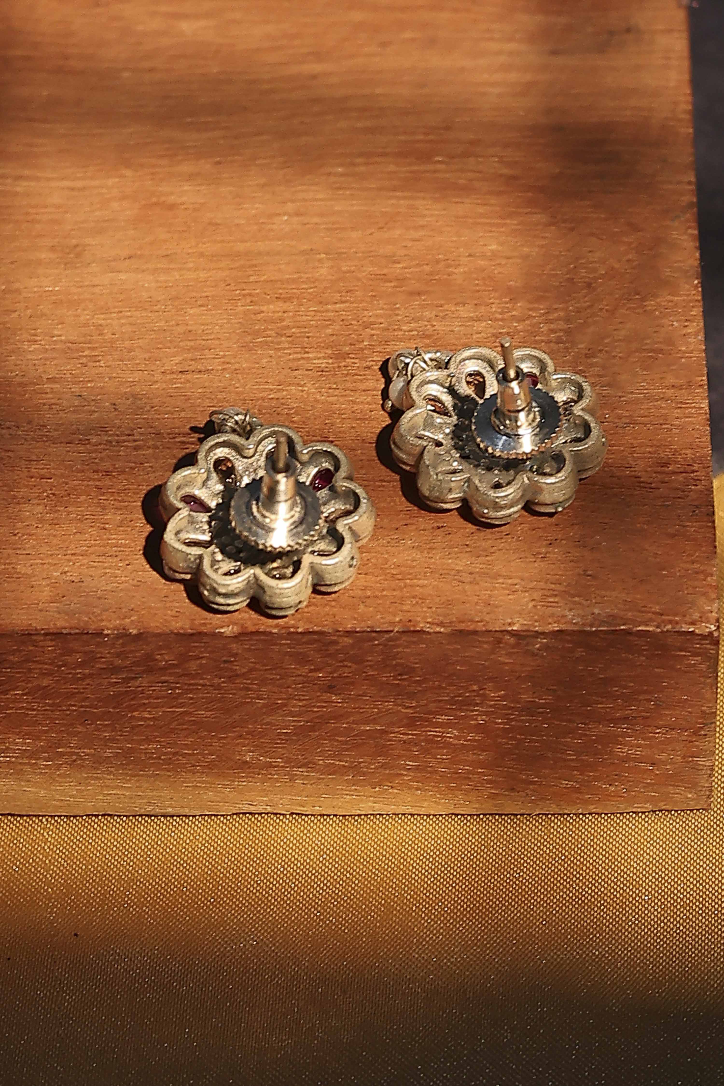 Dark Pink Brass Studs image number 2