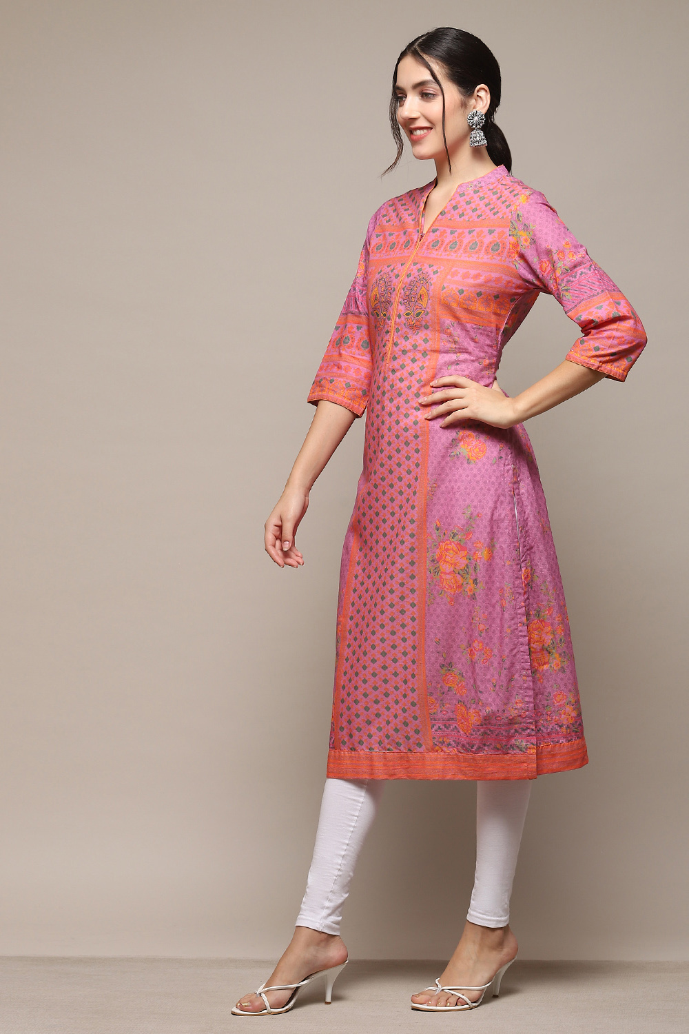 Purple Cotton Printed Straight Kurta image number 2