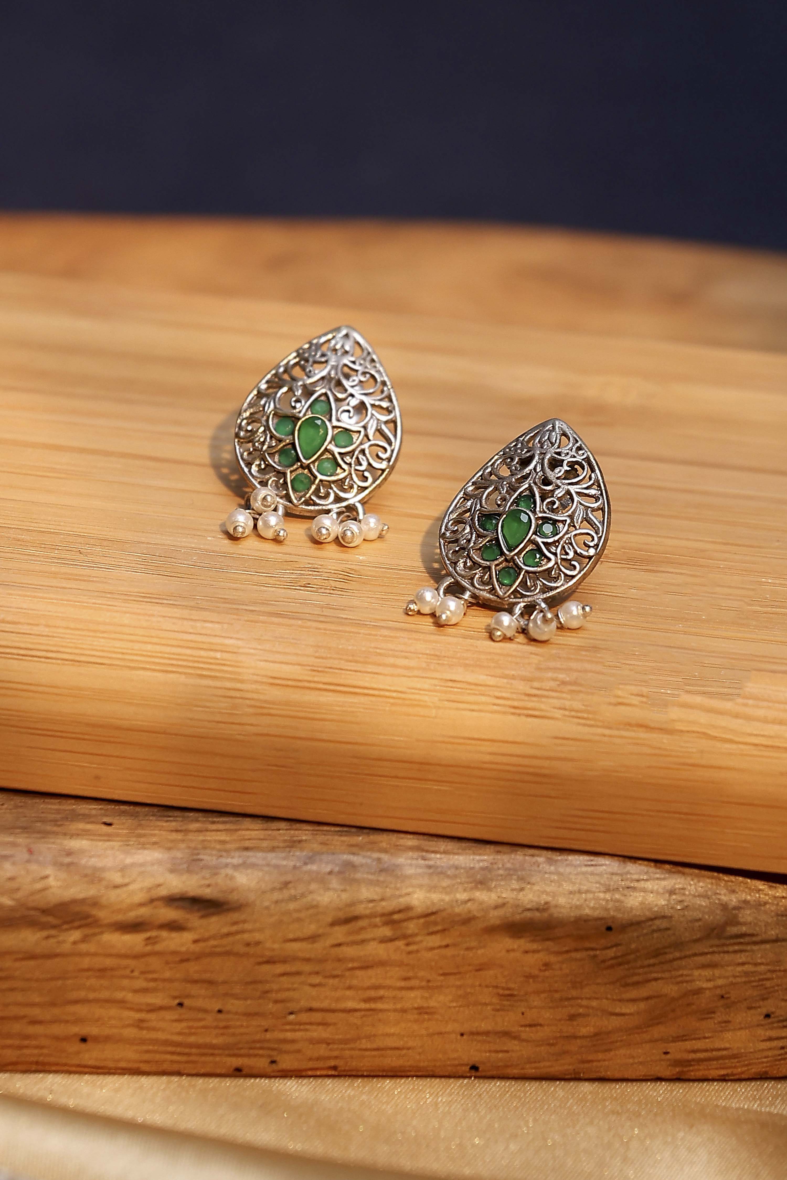 Green Brass Studs image number 0